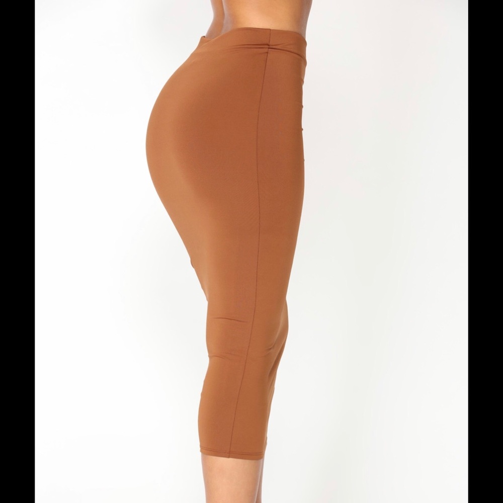 Midi bodycon pencil skirt
